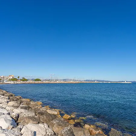 Cote Port By Interhome Lägenhet Hyères